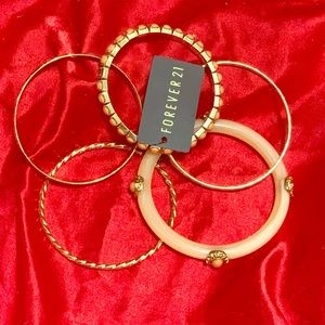 NWT Forever 21 Bracelet Stack